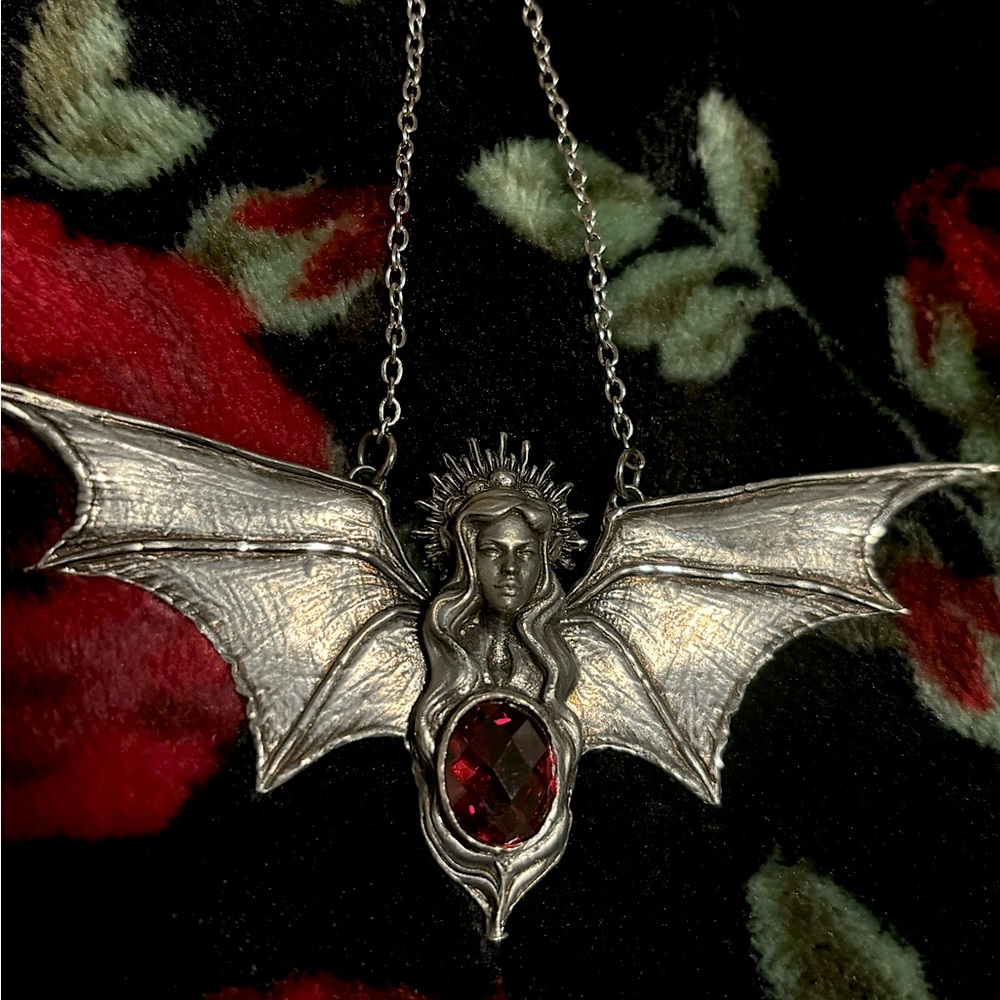 Vampire necklace